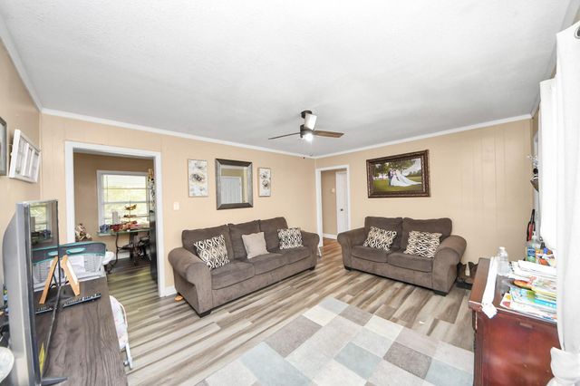 11025 Muscatine Street, Houston, TX 77029