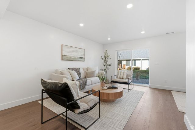 1619 N ANGEL ST, Layton, UT 84041