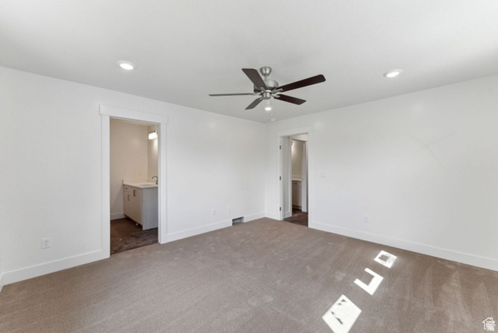 Image 6 of property listing at 1619 N ANGEL ST, Layton, UT 84041