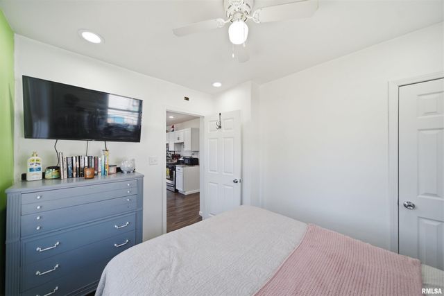 1228 HOWARD Court, Pekin, IL 61554