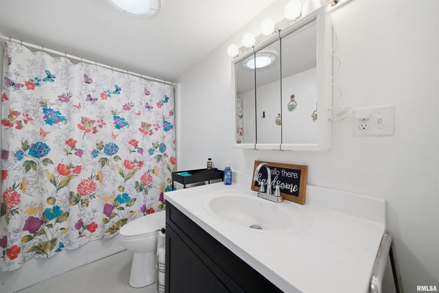 1228 HOWARD Court, Pekin, IL 61554