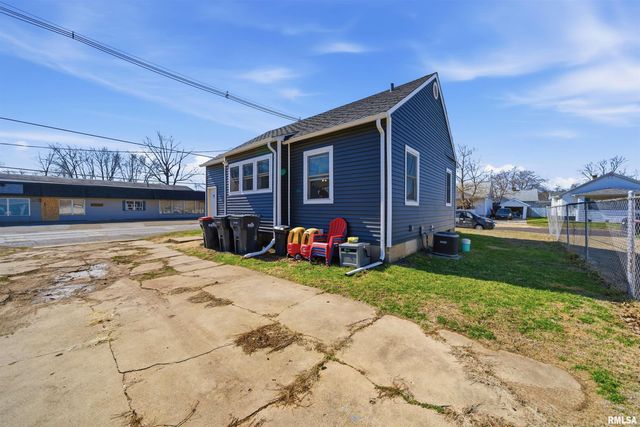 1228 HOWARD Court, Pekin, IL 61554