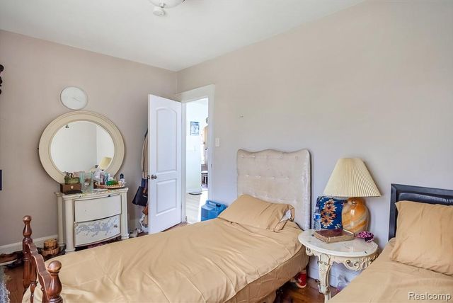 5424 Bingham Street, Dearborn, MI 48126