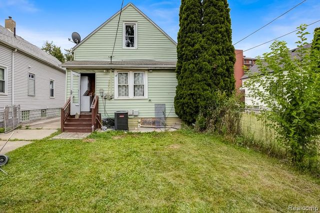 5424 Bingham Street, Dearborn, MI 48126