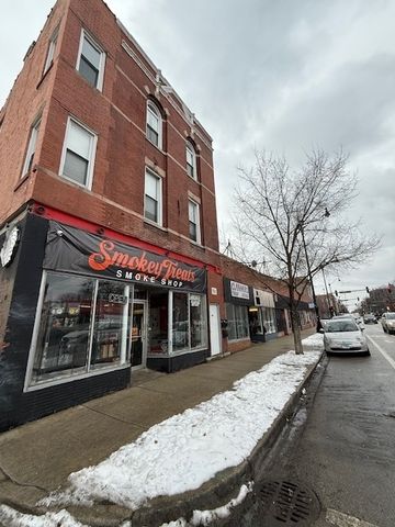 2949 W Armitage Avenue storefront, Chicago, IL 60647