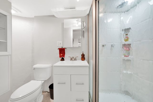 478 Kent Road, Riverside, IL 60546