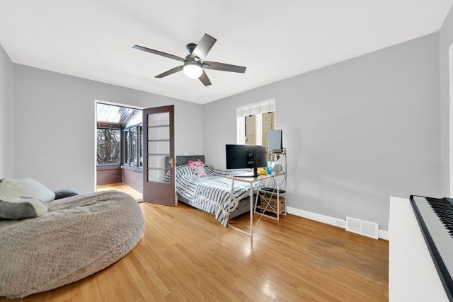 478 Kent Road, Riverside, IL 60546