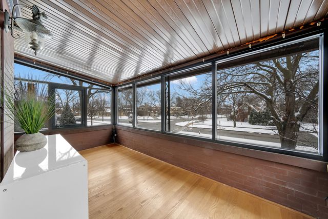 478 Kent Road, Riverside, IL 60546