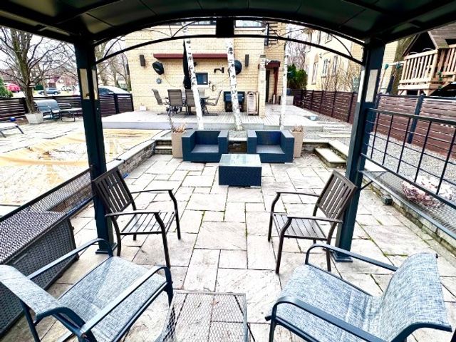 478 Kent Road, Riverside, IL 60546