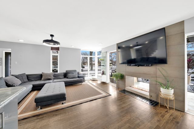 478 Kent Road, Riverside, IL 60546