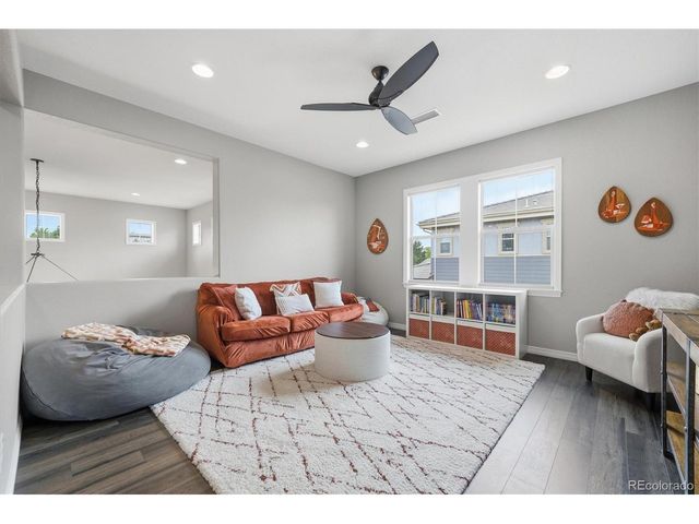 112 Sandalwood Way, Highlands Ranch, CO 80126