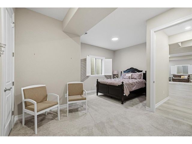112 Sandalwood Way, Highlands Ranch, CO 80126