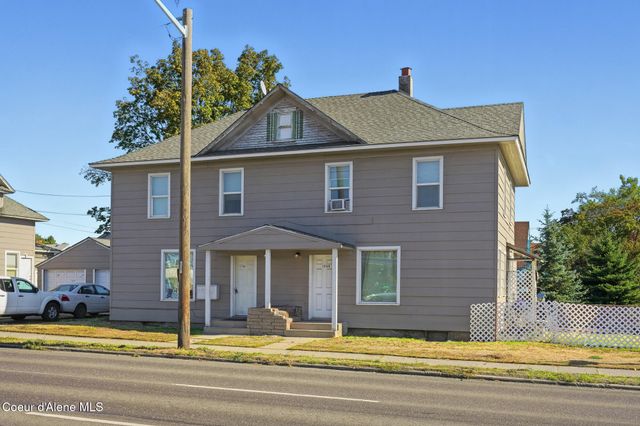 1704 N Ash St, Spokane, WA 99205