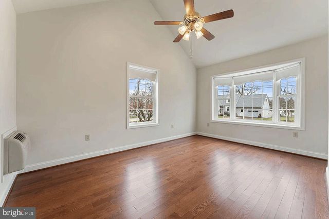 1406 F ST, Woodbridge, VA 22191