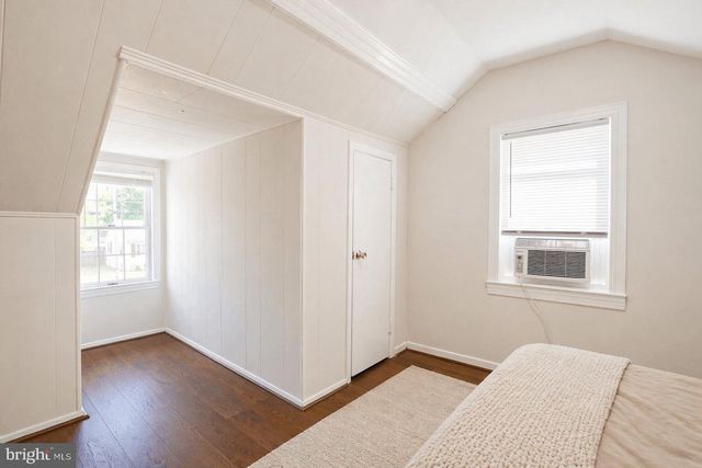 1406 F ST, Woodbridge, VA 22191