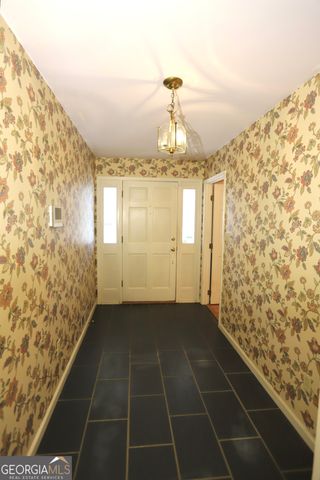 206 Pine Street, Trion, GA 30753