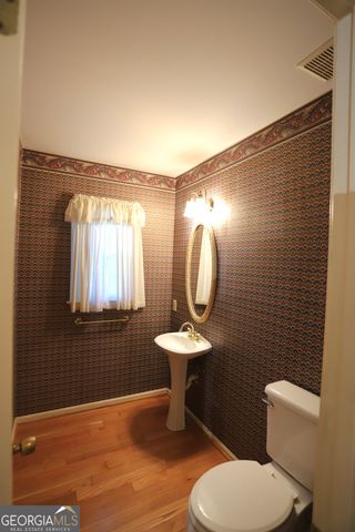 206 Pine Street, Trion, GA 30753