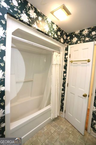 206 Pine Street, Trion, GA 30753