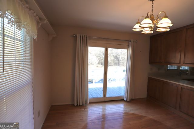 206 Pine Street, Trion, GA 30753