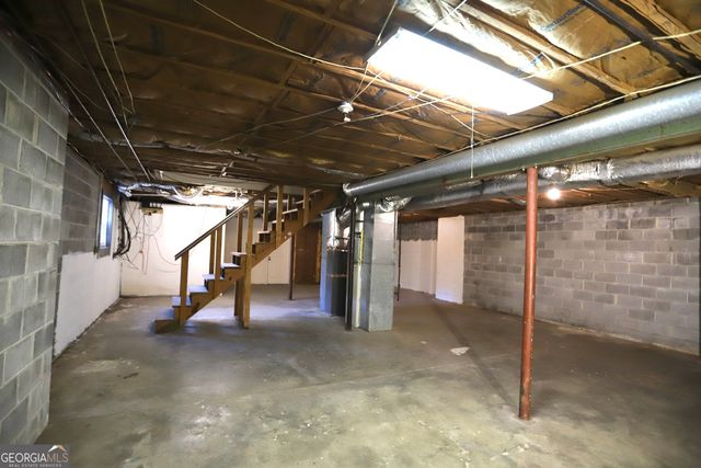 206 Pine Street, Trion, GA 30753