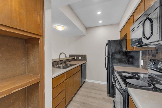 9226 Jollyville RD 280, Austin, TX 78759