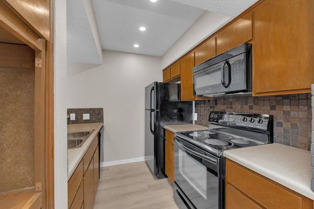 9226 Jollyville RD 280, Austin, TX 78759