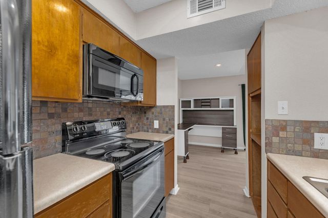 9226 Jollyville RD 280, Austin, TX 78759