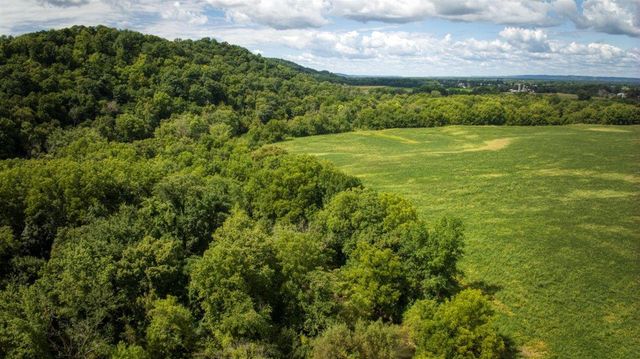 7050 E Sawle Road, Arena, WI 53503