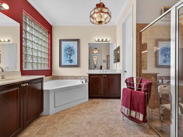 608 SW Calamondin Way Way SW, Vero Beach, FL 32968