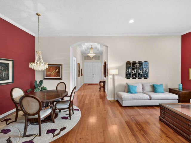 608 SW Calamondin Way Way SW, Vero Beach, FL 32968