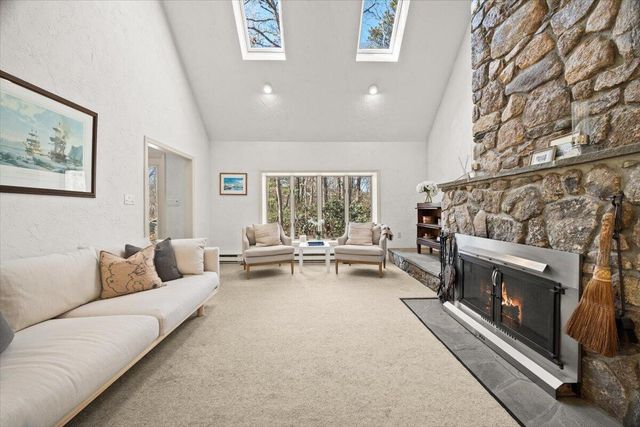 69 Two Ponds Road, Falmouth, MA 02540