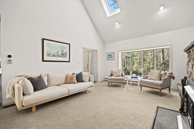 69 Two Ponds Road, Falmouth, MA 02540