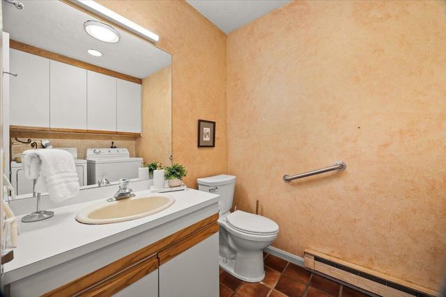 69 Two Ponds Road, Falmouth, MA 02540