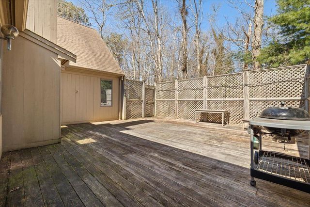69 Two Ponds Road, Falmouth, MA 02540