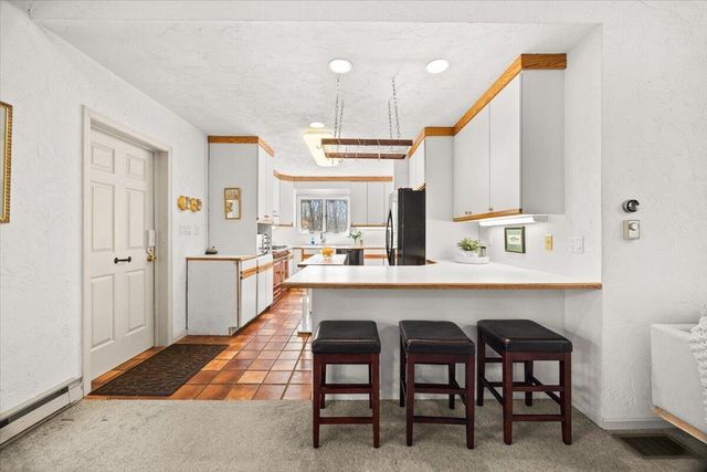 69 Two Ponds Road, Falmouth, MA 02540