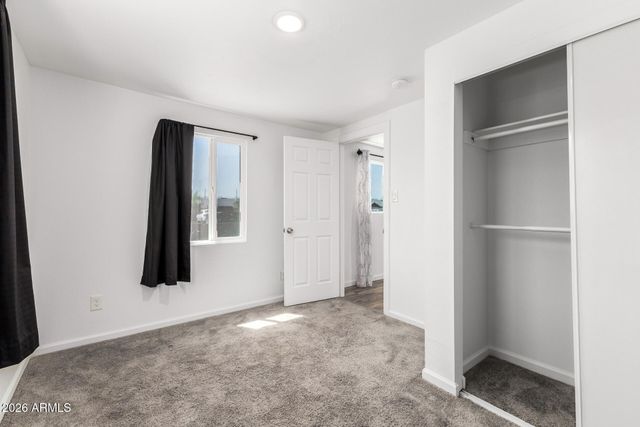 2532 E JONES Avenue, Phoenix, AZ 85040