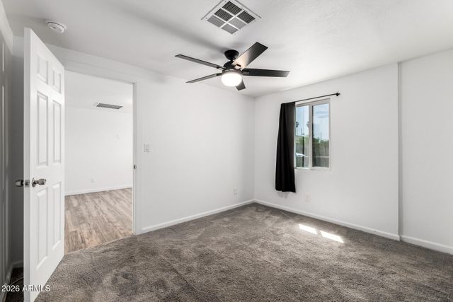 2532 E JONES Avenue, Phoenix, AZ 85040