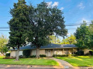 3200 Fry Ave, Tyler, TX 75701