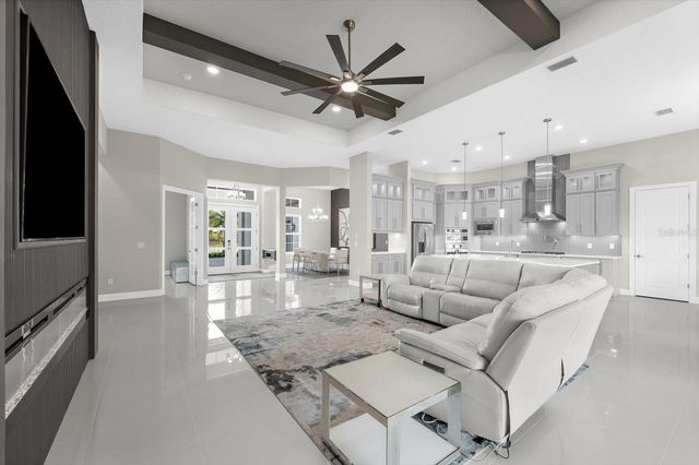 9451 TEQUILA SUNRISE DRIVE, Sarasota, FL 34241