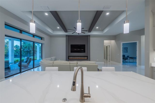 9451 TEQUILA SUNRISE DRIVE, Sarasota, FL 34241