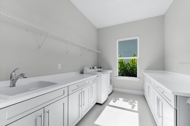 9451 TEQUILA SUNRISE DRIVE, Sarasota, FL 34241