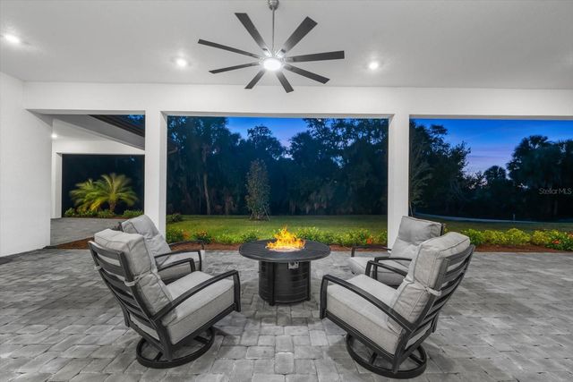 9451 TEQUILA SUNRISE DRIVE, Sarasota, FL 34241