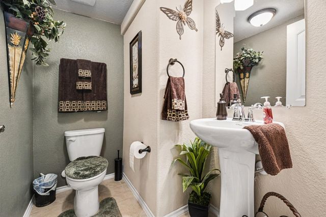 1409 Red River Drive, Aubrey, TX 76227