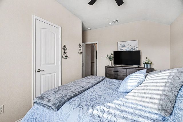 1409 Red River Drive, Aubrey, TX 76227