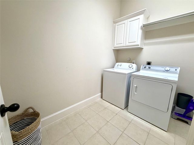 175 Oarwood Place, Spring, TX 77389