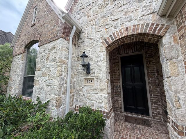 175 Oarwood Place, Spring, TX 77389