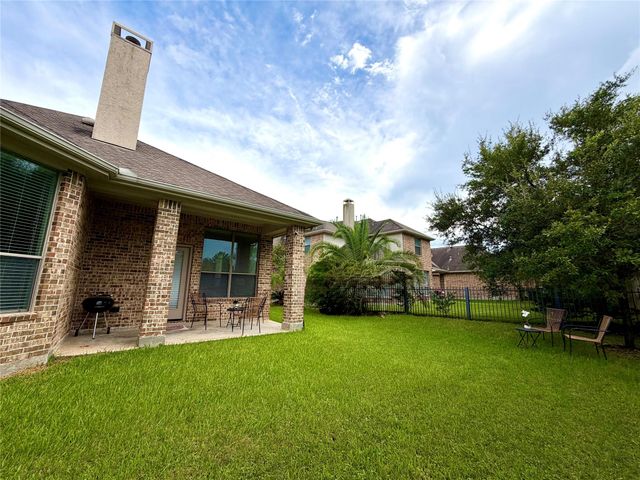 175 Oarwood Place, Spring, TX 77389