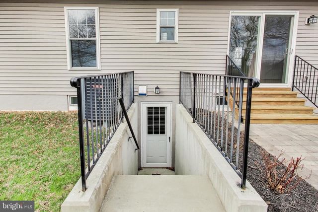 11431 ROSEDALE LN, Beltsville, MD 20705