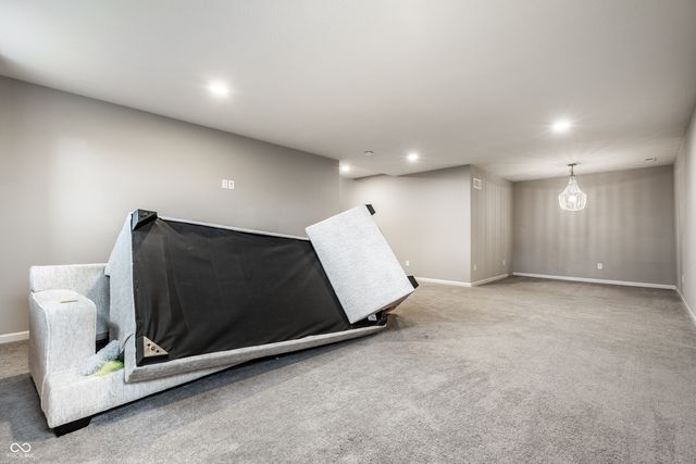 5573 Pecan Court, Noblesville, IN 46062