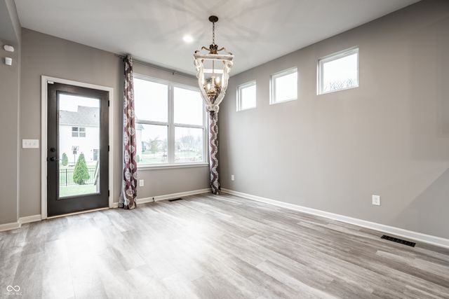 5573 Pecan Court, Noblesville, IN 46062